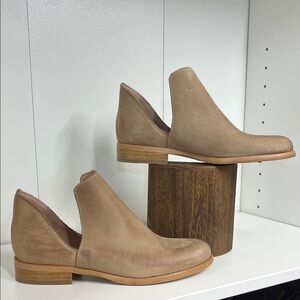 🔥🔥 Cordani Burk Ankle Bootie brand new